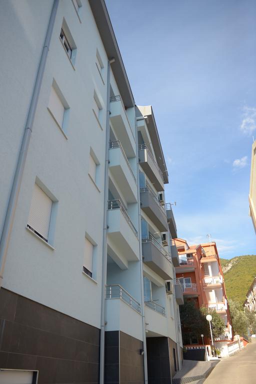 Apartmani Barovic Becici Exteriör bild